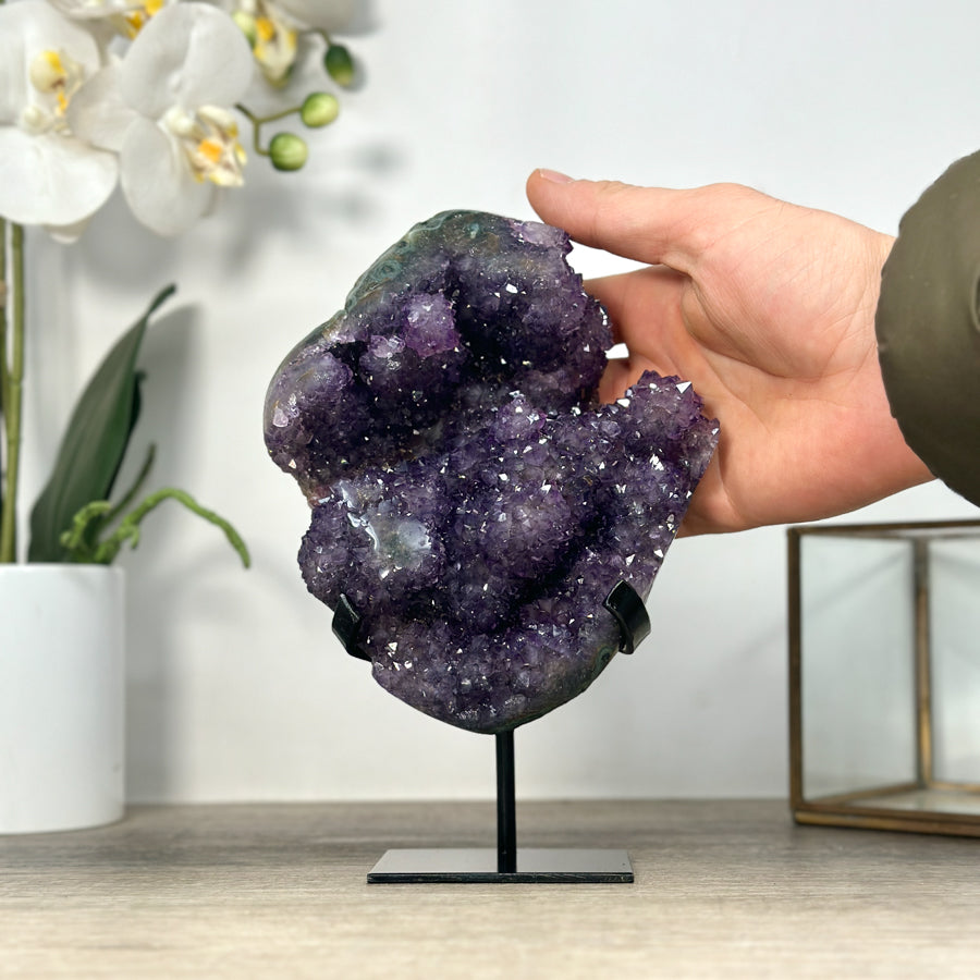Amethyst-Cluster mit dicht besetzter Tropfsteinstruktur