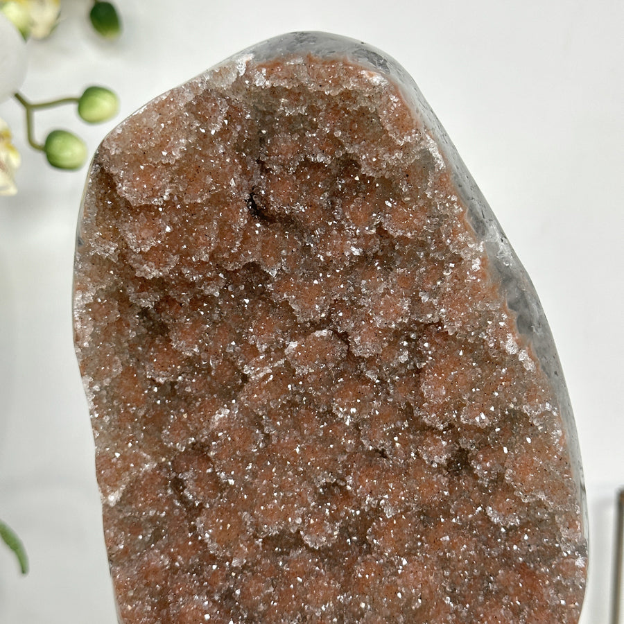 Zuckerquarz-Kristallcluster mit fein funkelnder, drusiger Oberfläche