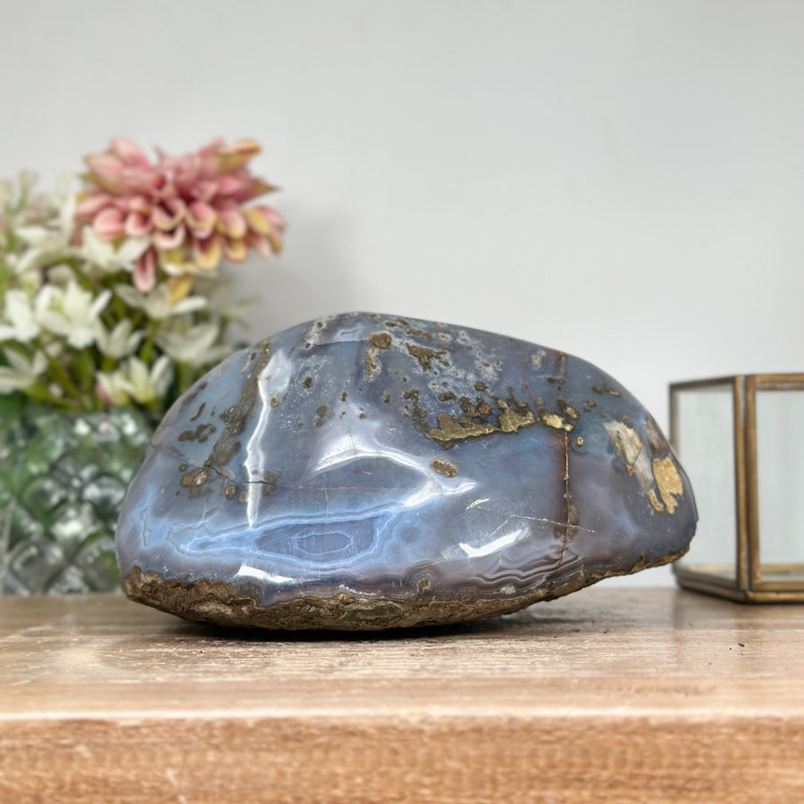 Amethyst-Achat-Geode mit fein kristallisierter Druzy-Struktur