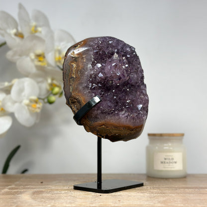 Amethyst-Kristallcluster mit plastischer Kristallarchitektur