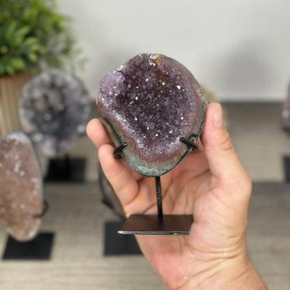 Kristallskulpturen-Set 6-teilig, mit facettenreicher Kristallstruktur und natürlicher Mineralvielfalt