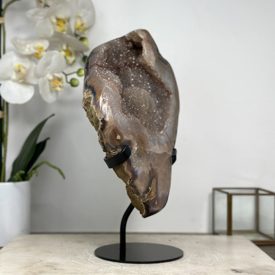 Gelbe Quarz-Geode mit warmer Farbnuance