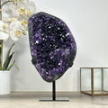 Amethyst-Exemplar mit natürlicher Kristallausprägung, in hochwertiger Naturqualität