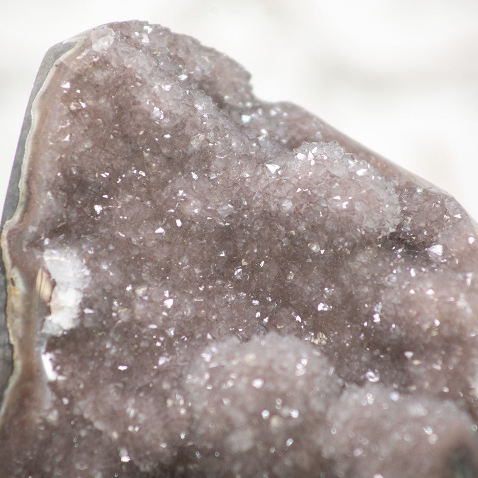 Quarz-Kristallcluster mit integrierter Kalzit-Formation