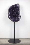 Amethyst-Geode groß mit ausgeprägter Stalaktitenstruktur, in exklusiver Premiumqualität