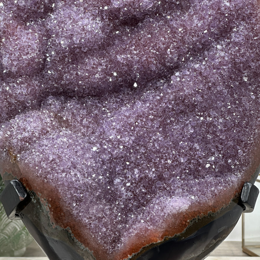 Lavendel-Amethyst-Cluster groß mit kontrastreicher Achat-Schale