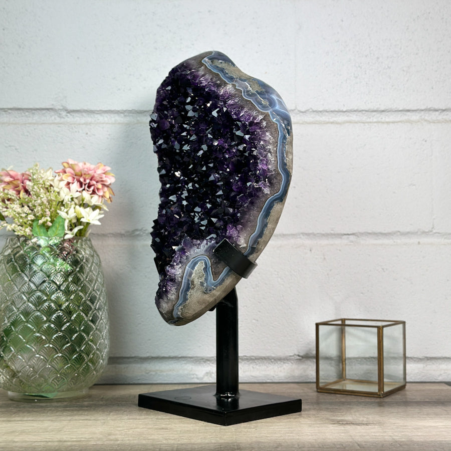 Amethyst-Kristall XL mit großflächiger Kristallausbildung, in exklusiver Premiumqualität