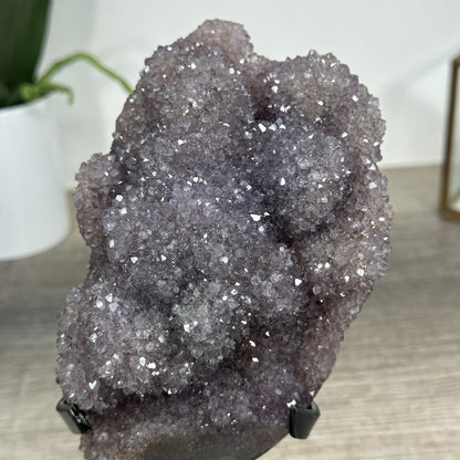 Amethyst-Stalaktiten-Cluster mit dicht gewachsener Tropfsteinbildung