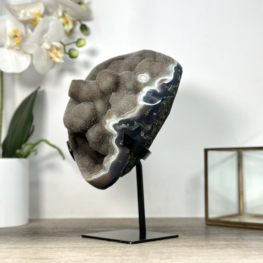 Achat-Jaspis-Kristallformation mit natürlicher Mineralstruktur