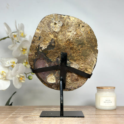 Amethyst-Geode groß mit ausgeprägten Stalaktitenaugen