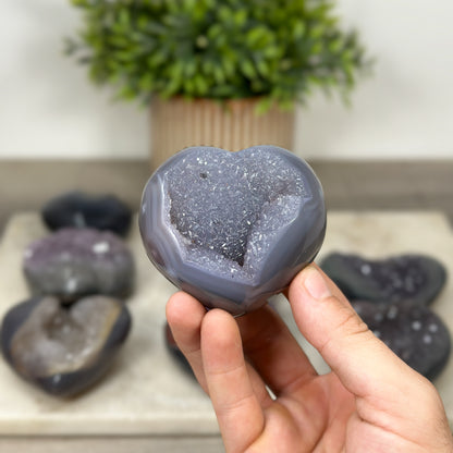 Mineralien-Herzset 9-teilig, mit ausgewogener, farbiger Natursteinmischung