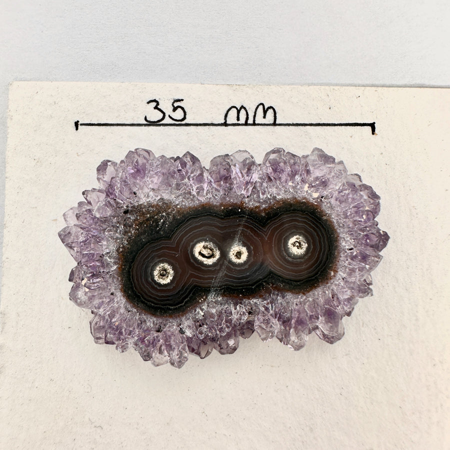 Amethyst-Quarz-Stalaktiten-Scheiben mit kristalliner Struktur