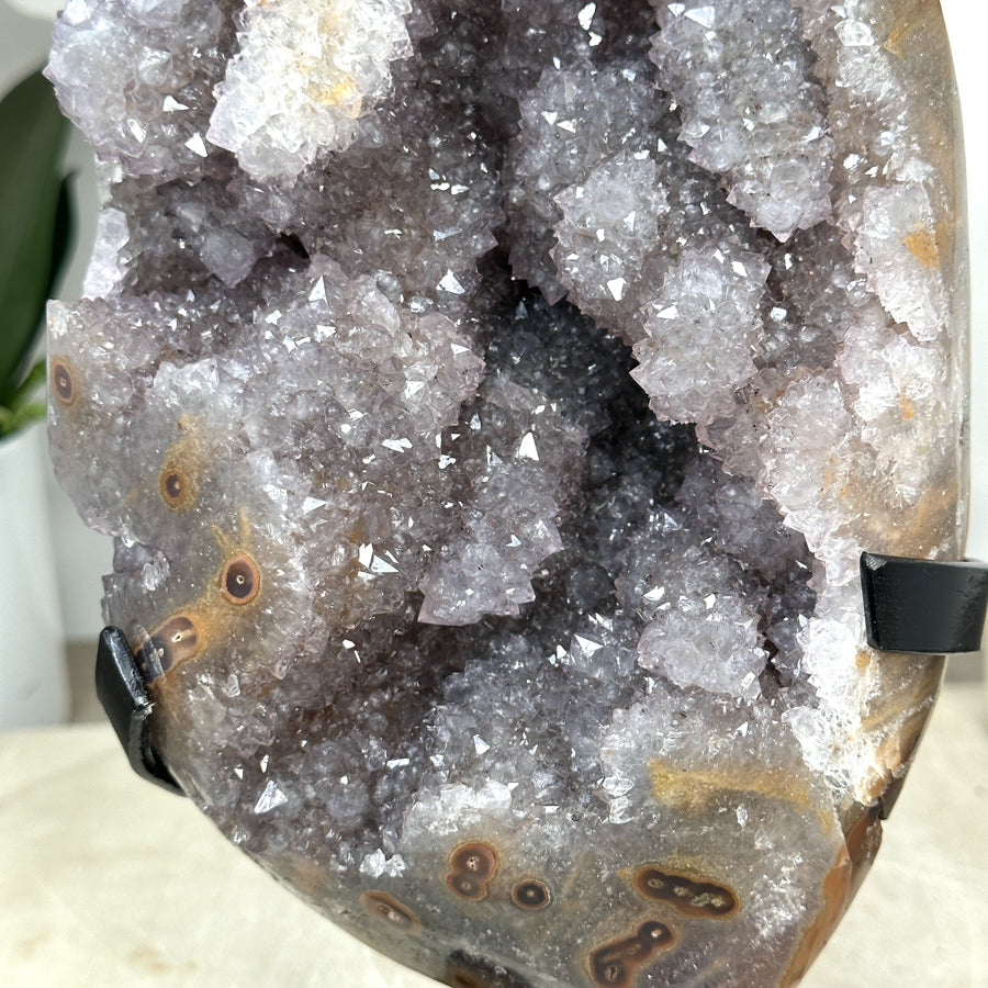 Quarz-Geode mit dichter Stalaktitenarchitektur, in ausgewählter Spitzenqualität