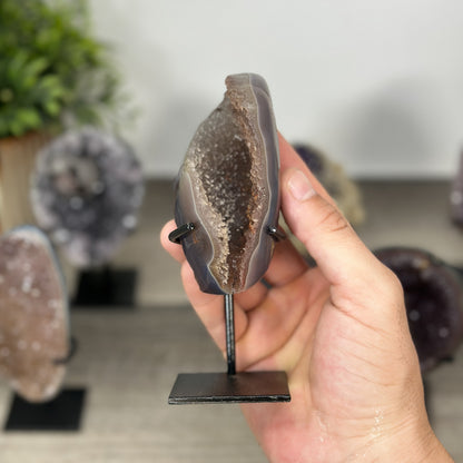 Kristallskulpturen-Set 6-teilig, mit facettenreicher Kristallstruktur und natürlicher Mineralvielfalt