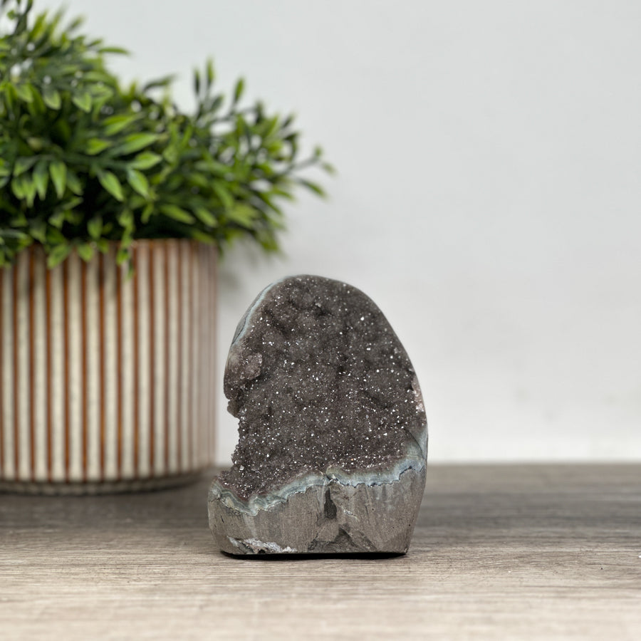 Mineralien-Kathedralen- und Drusen-Set 4-teilig, mit kristallreichen Drusenflächen