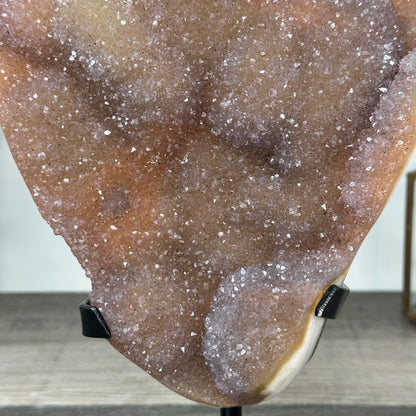 Pfirsichfarbener Quarz-Cluster groß mit sanften Pastelltönen und Druzy-Oberfläche