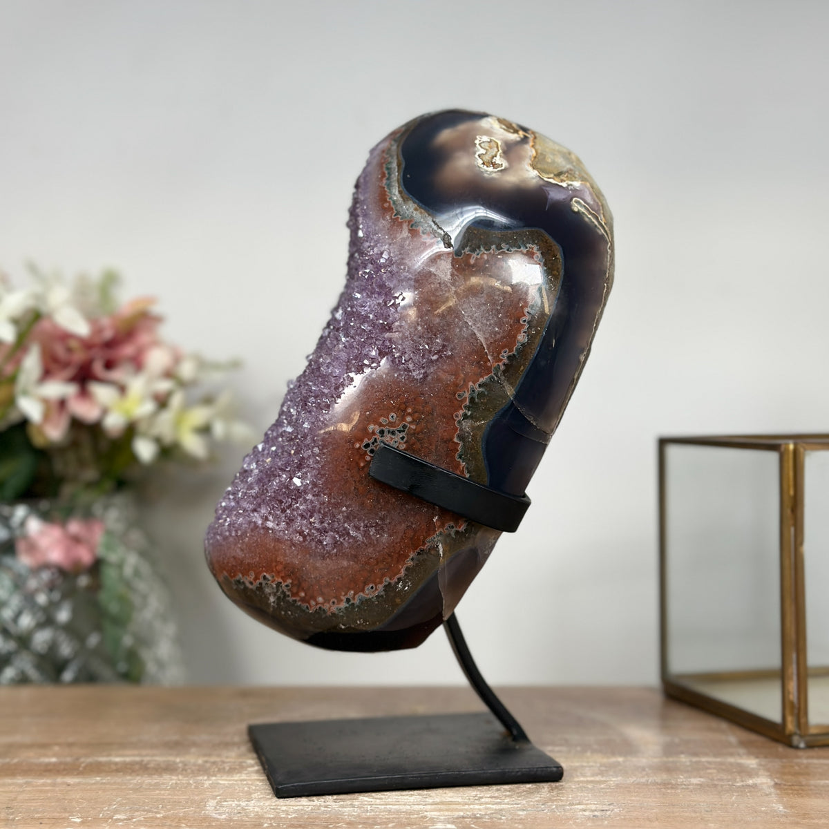 Amethyst-Cluster mit dicht gewachsener Kristallstruktur, in ausgewählter Spitzenqualität