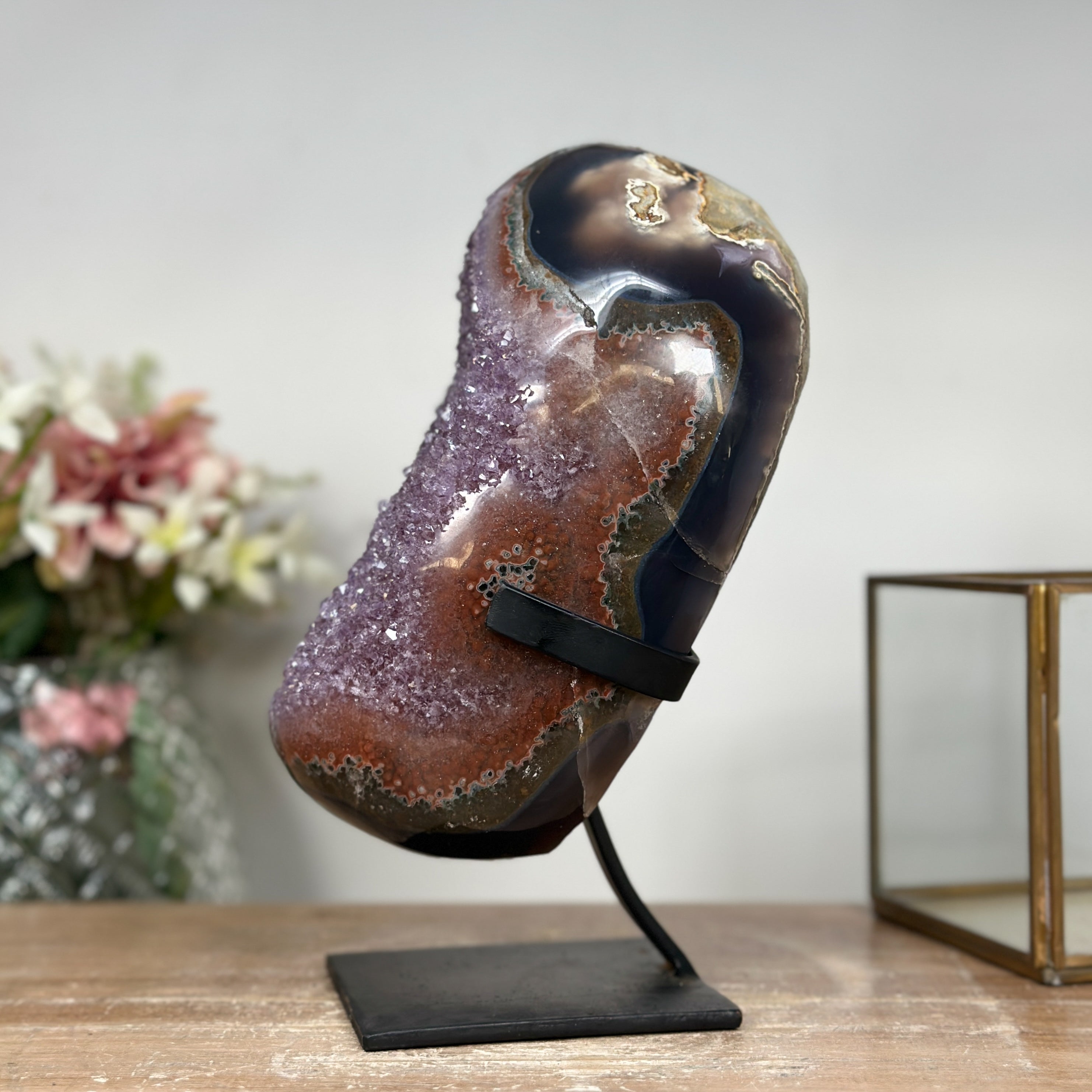 Amethyst-Cluster mit dicht gewachsener Kristallstruktur, in ausgewählter Spitzenqualität