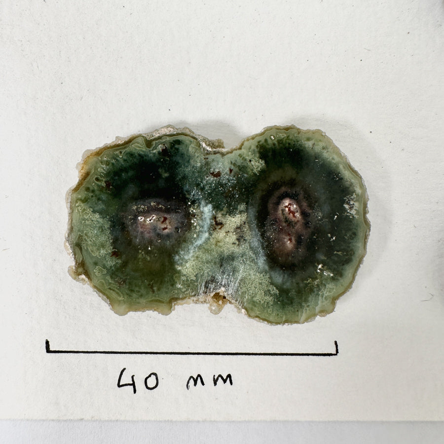 Amethyst-Quarz-Grünjaspis-Stalaktiten-Scheiben mit natürlicher Bänderung