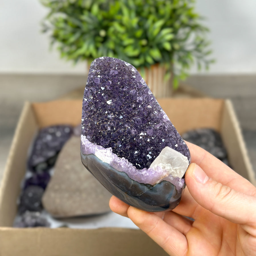 Mineralien-Ensemble mit vielfältiger Mineralstruktur