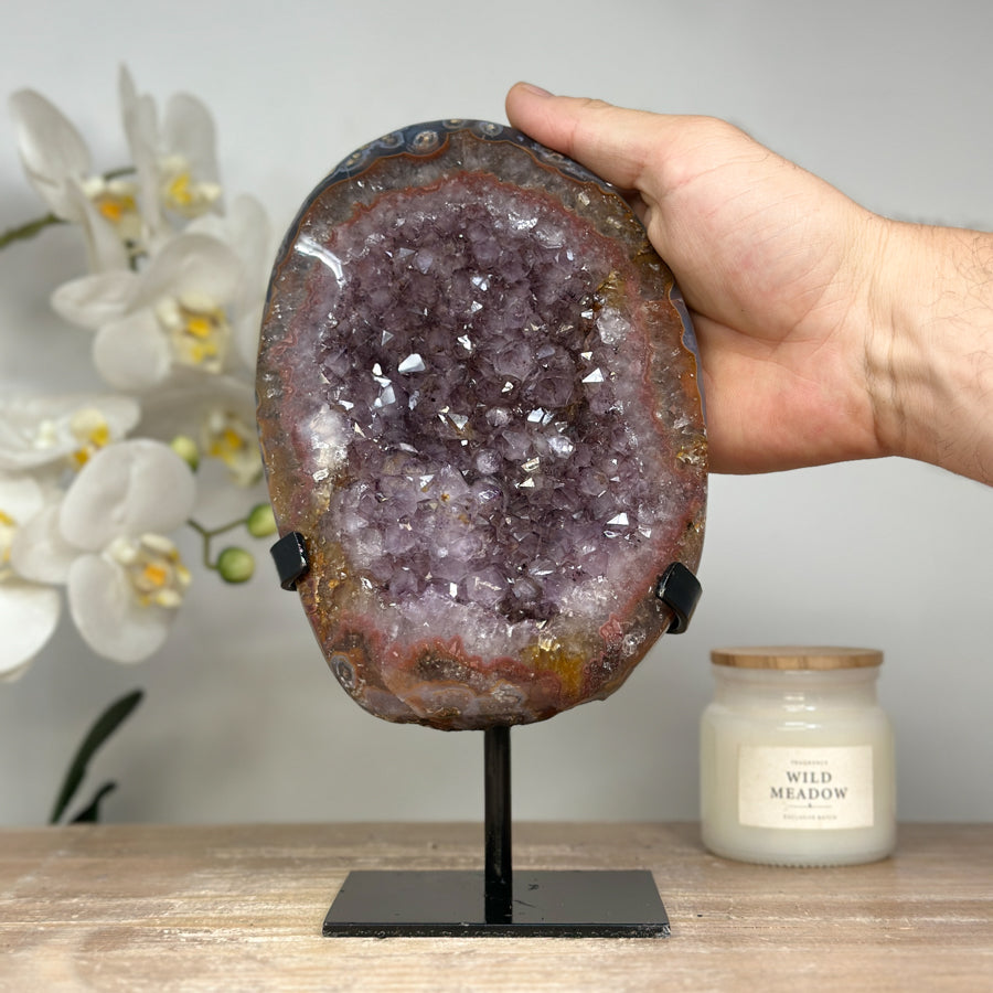 Amethyst-Cluster groß mit rot gebänderter Naturschale