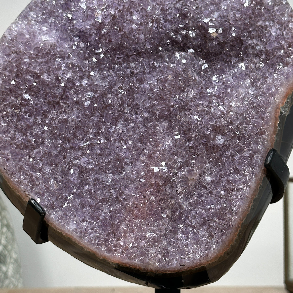 Amethyst-Cluster mit natürlicher Kristallformation