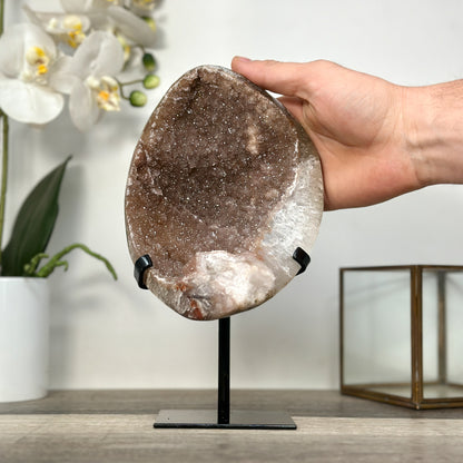 Quarz-Geode mit erdiger, braun getönter Maserung