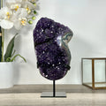 Amethyst-Cluster mit naturbelassener, dicht verwachsener Kristallstruktur