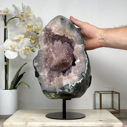 Quarz-Geode XXL mit markanter Kristallformation, in exklusiver Premiumqualität