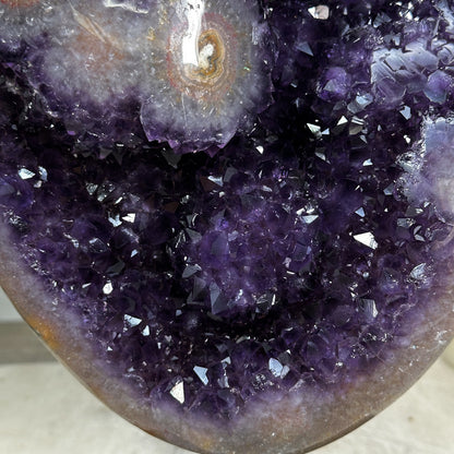 Amethyst-Kristallcluster XL mit monumentaler Präsenz, in exklusiver Premiumqualität