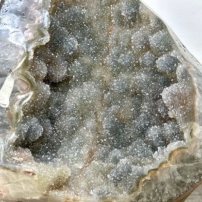 Grüner Zucker-Amethyst als einzigartiges Sammlerstück mit seltener Farbgebung