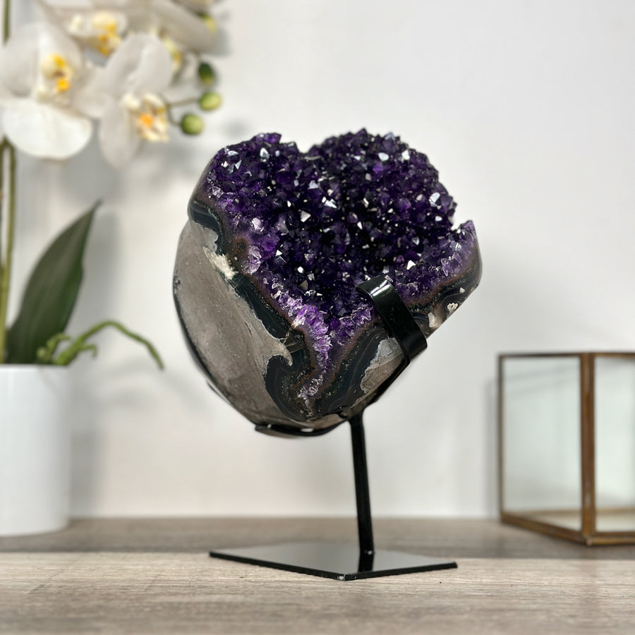 Amethyst-Achat-Kristallcluster mit vielschichtiger, stalaktitischer Bildung