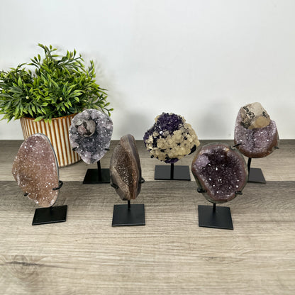 Kristallskulpturen-Set 6-teilig, mit facettenreicher Kristallstruktur und natürlicher Mineralvielfalt