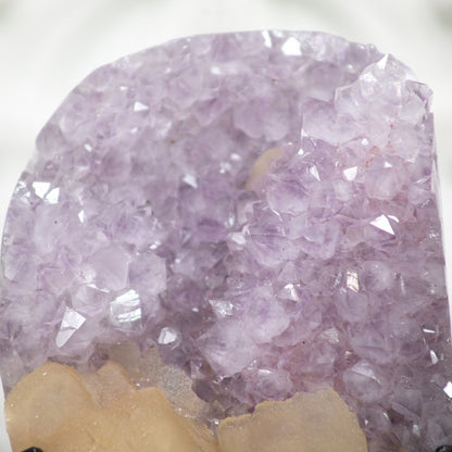 Spirit-Amethyst-Cluster XL mit dominanter Kalzit-Formation