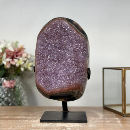 Amethyst-Cluster mit dicht gewachsener Kristallstruktur, in ausgewählter Spitzenqualität