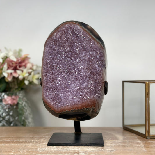 Amethyst-Cluster mit dicht gewachsener Kristallstruktur, in ausgewählter Spitzenqualität