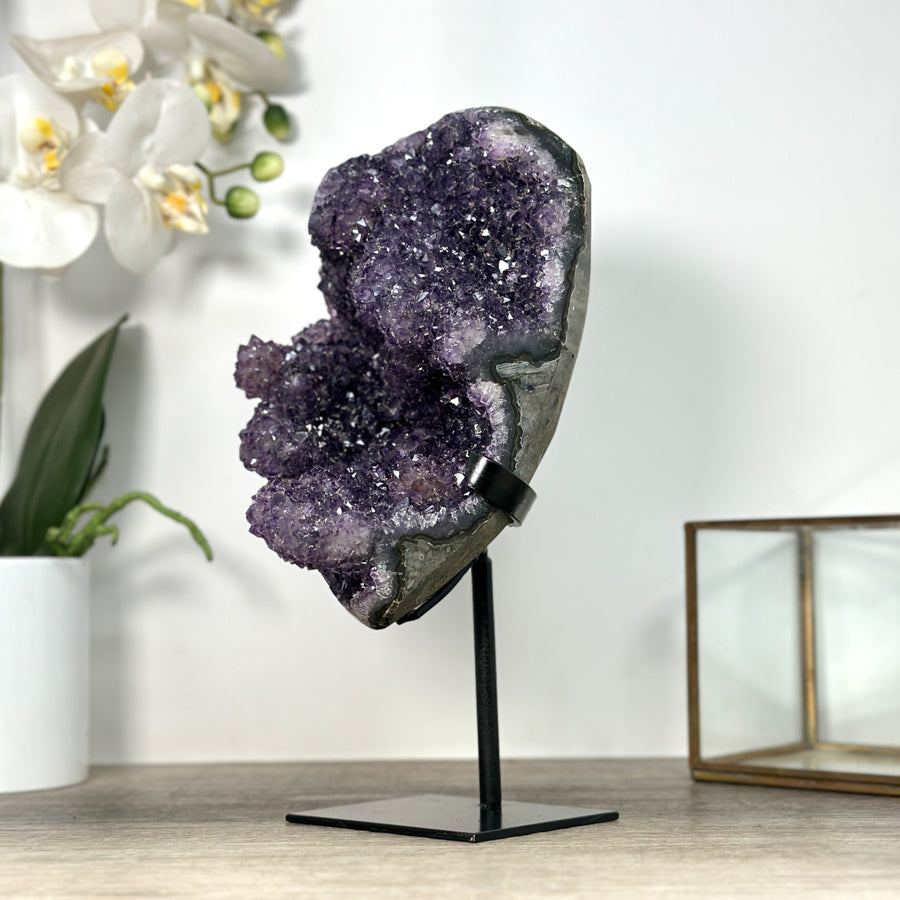 Amethyst-Cluster mit vielschichtiger Tropfsteinstruktur