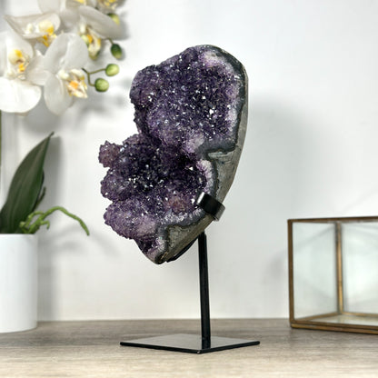 Amethyst-Cluster mit vielschichtiger Tropfsteinstruktur