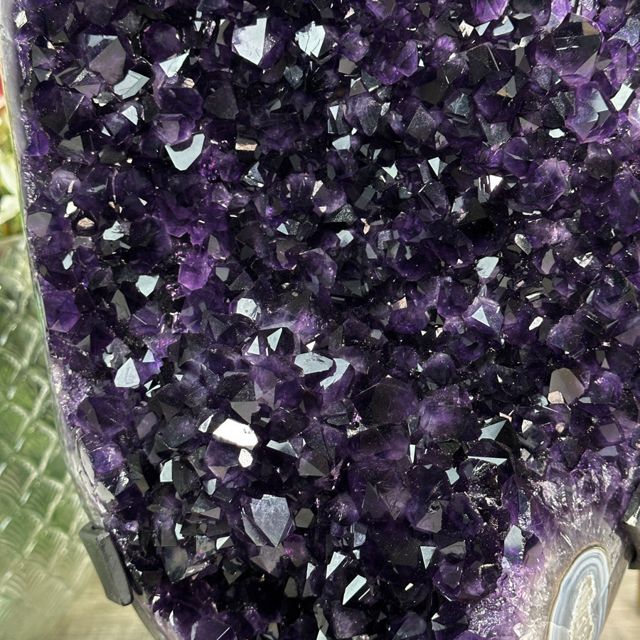Amethyst-Kristall XL mit großflächiger Kristallausbildung, in exklusiver Premiumqualität