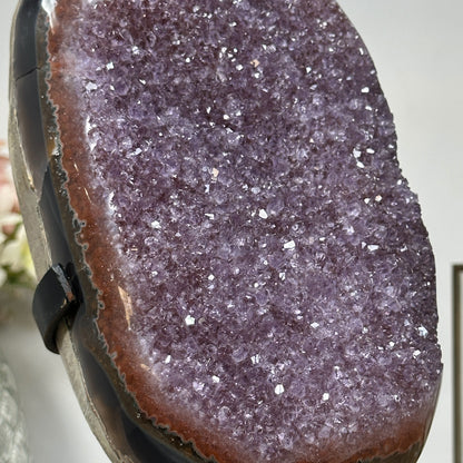 Amethyst-Cluster mit dicht gewachsener Kristallstruktur, in ausgewählter Spitzenqualität