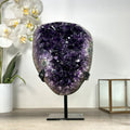 Amethyst-Exemplar XL mit massiv gewachsener Kristallstruktur, in ausgewählter Spitzenqualität