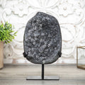 Graue Quarz-Geode mit dichter Stalaktitenstruktur, in hochwertiger Naturqualität