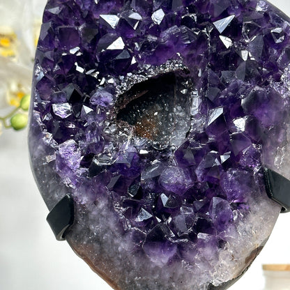Amethyst-Cluster mit Pseudokalzitformation