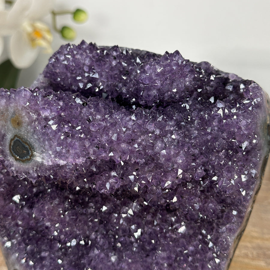 Amethyst-Cluster mit ausgeprägter, tropfsteinartiger Stalaktitenstruktur