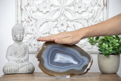 Polierte Achat-Platte mit glänzender Oberfläche und feiner Schichtung