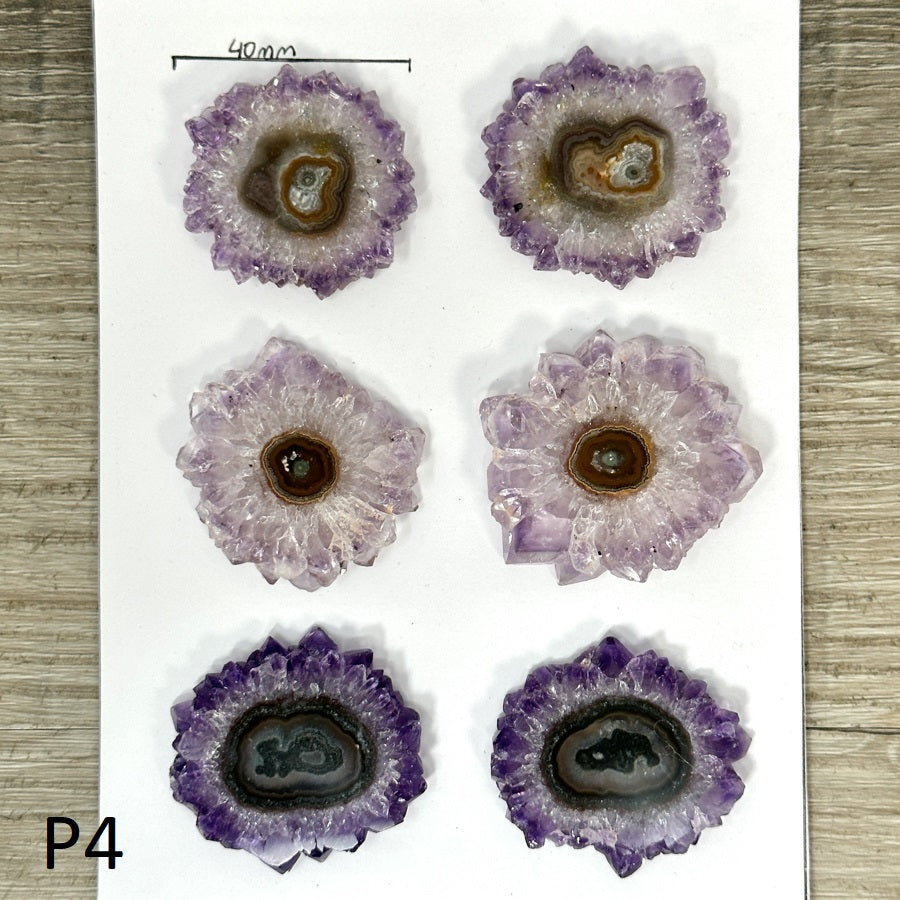 Amethyst-Quarz-Stalaktit-Scheiben-Set mit vielschichtiger Mineralstruktur
