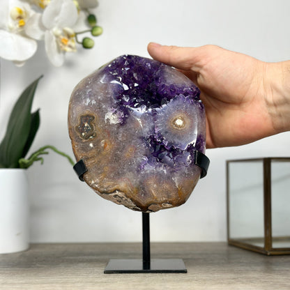 Amethyst-Kristallcluster mit augenförmiger Stalaktitbildung