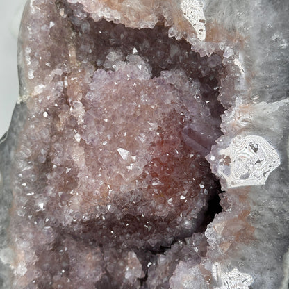Quarz-Geode XXL mit markanter Kristallformation, in exklusiver Premiumqualität