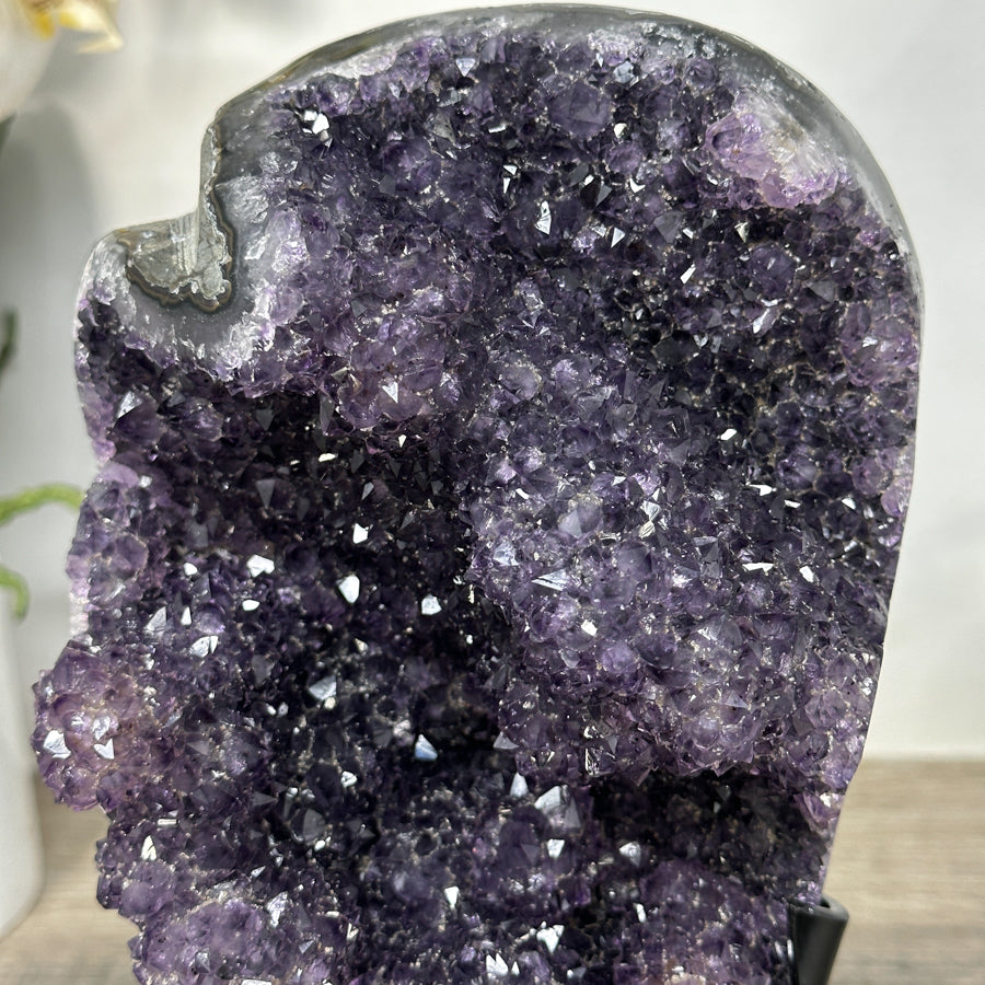 Amethyst-Cluster mit vielschichtiger Tropfsteinstruktur