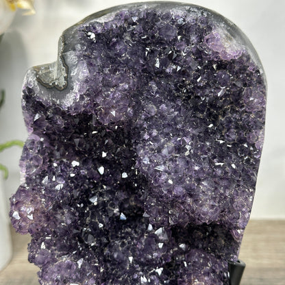 Amethyst-Cluster mit vielschichtiger Tropfsteinstruktur